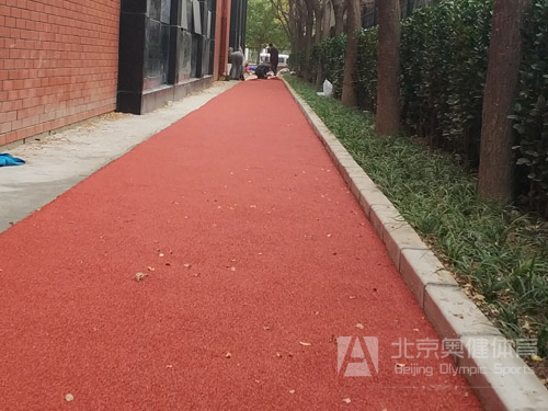 小区公园健身步道如何施工