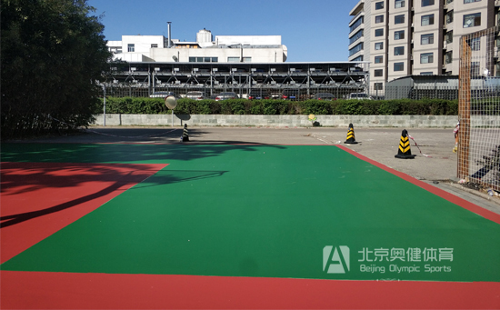 塑胶篮球场建造