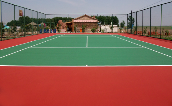 如果发现塑胶网球场有任何损坏，请随时联系施工单位及时修整翻新。