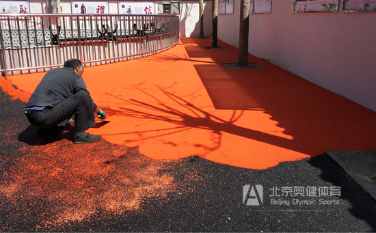 经过幼儿园塑胶地面做法介绍，对塑胶地面做法有所了解