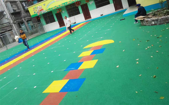 奥健体育专注幼儿园塑胶场地施工