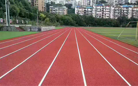 学校塑胶跑道