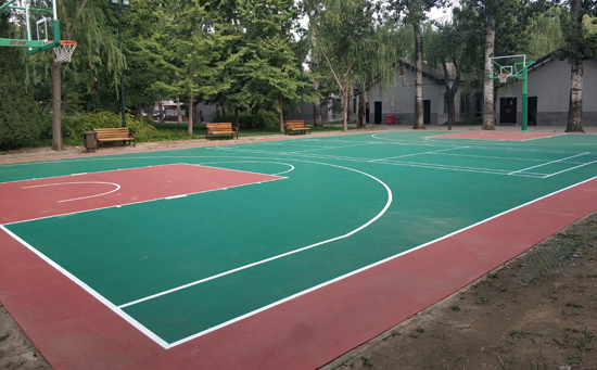 公园硅pu篮球场图片